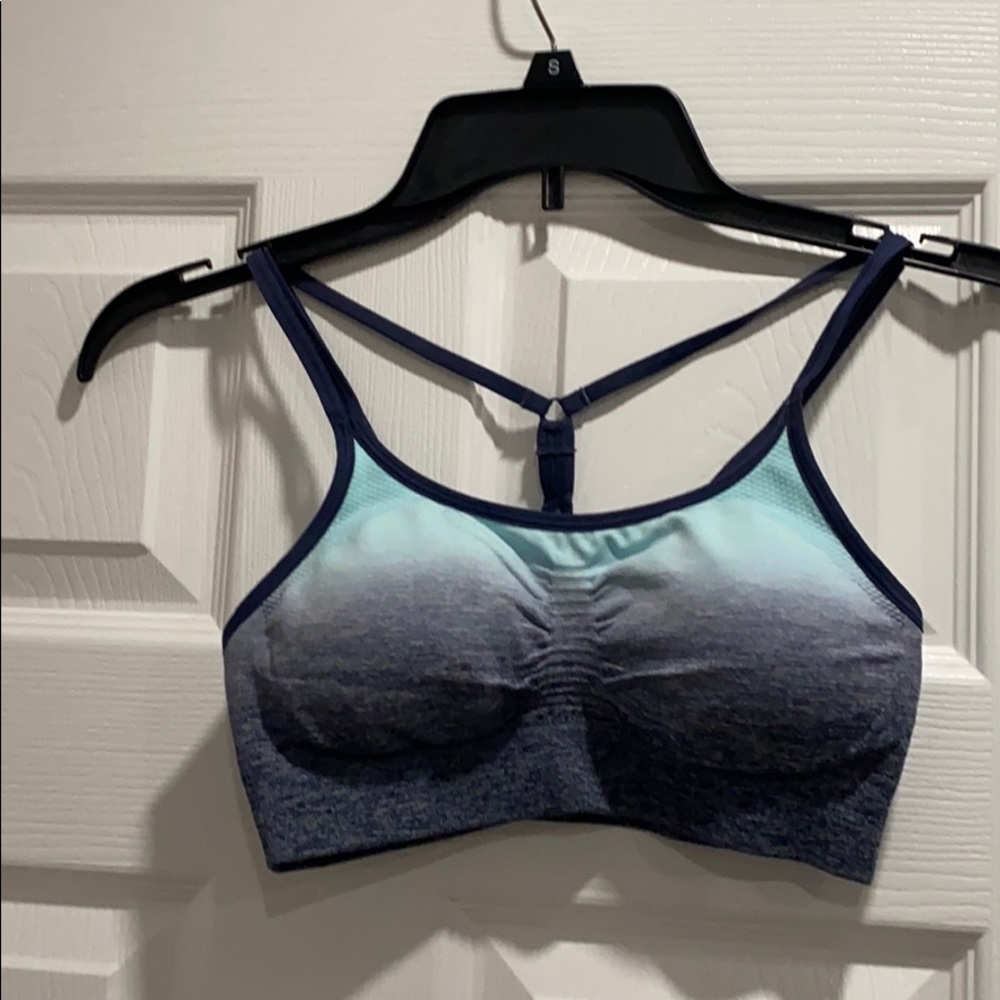 Sports bra